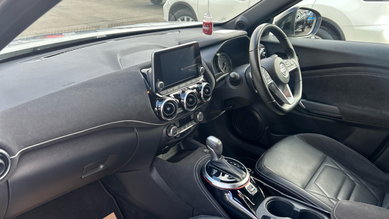 Nissan Juke 1.0 DiG-T 114 Tekna+ 5dr DCT Petrol Hatchback